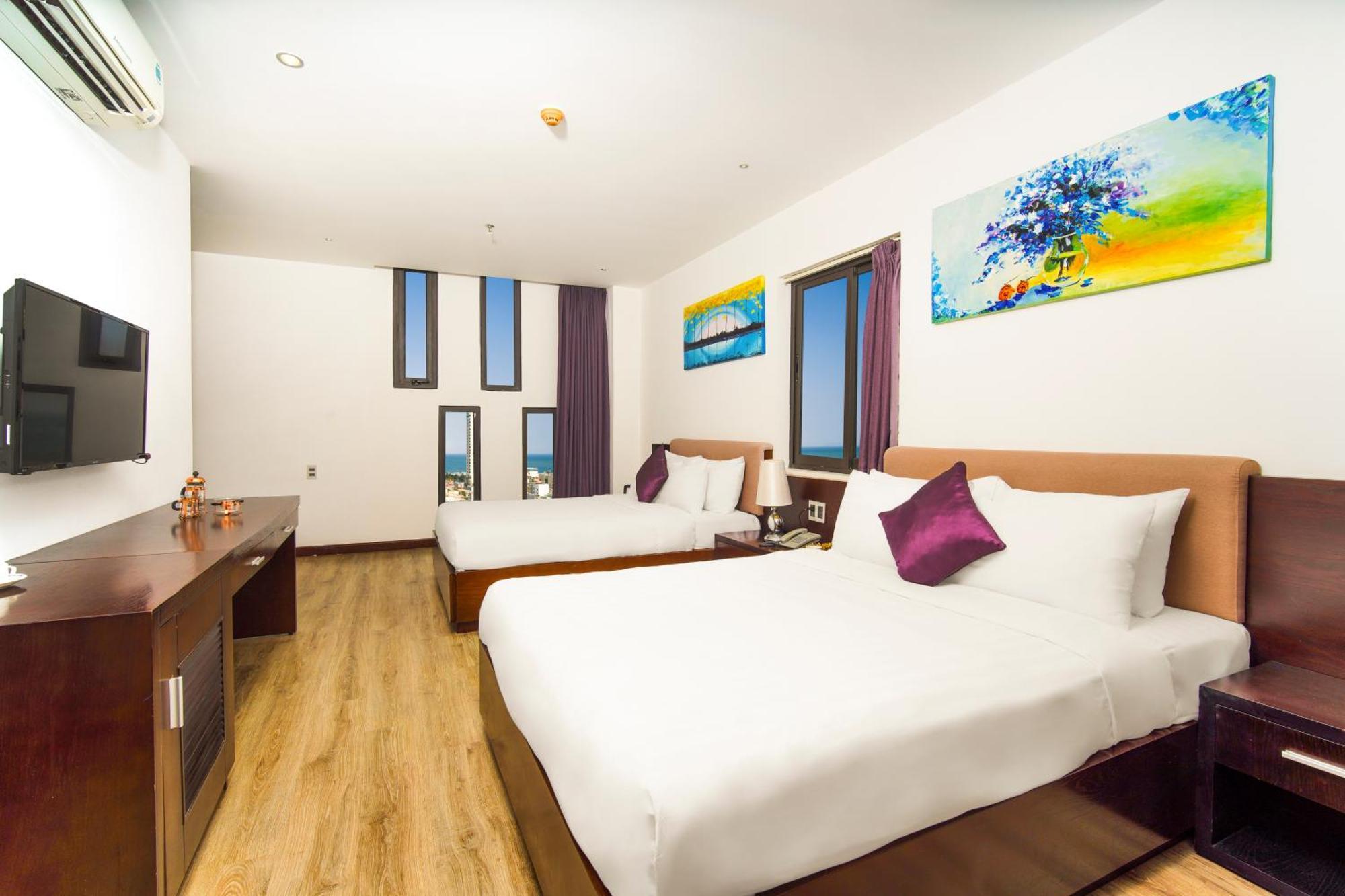 Golden Sun Apartment By New Sky Travel Da Nang Bagian luar foto