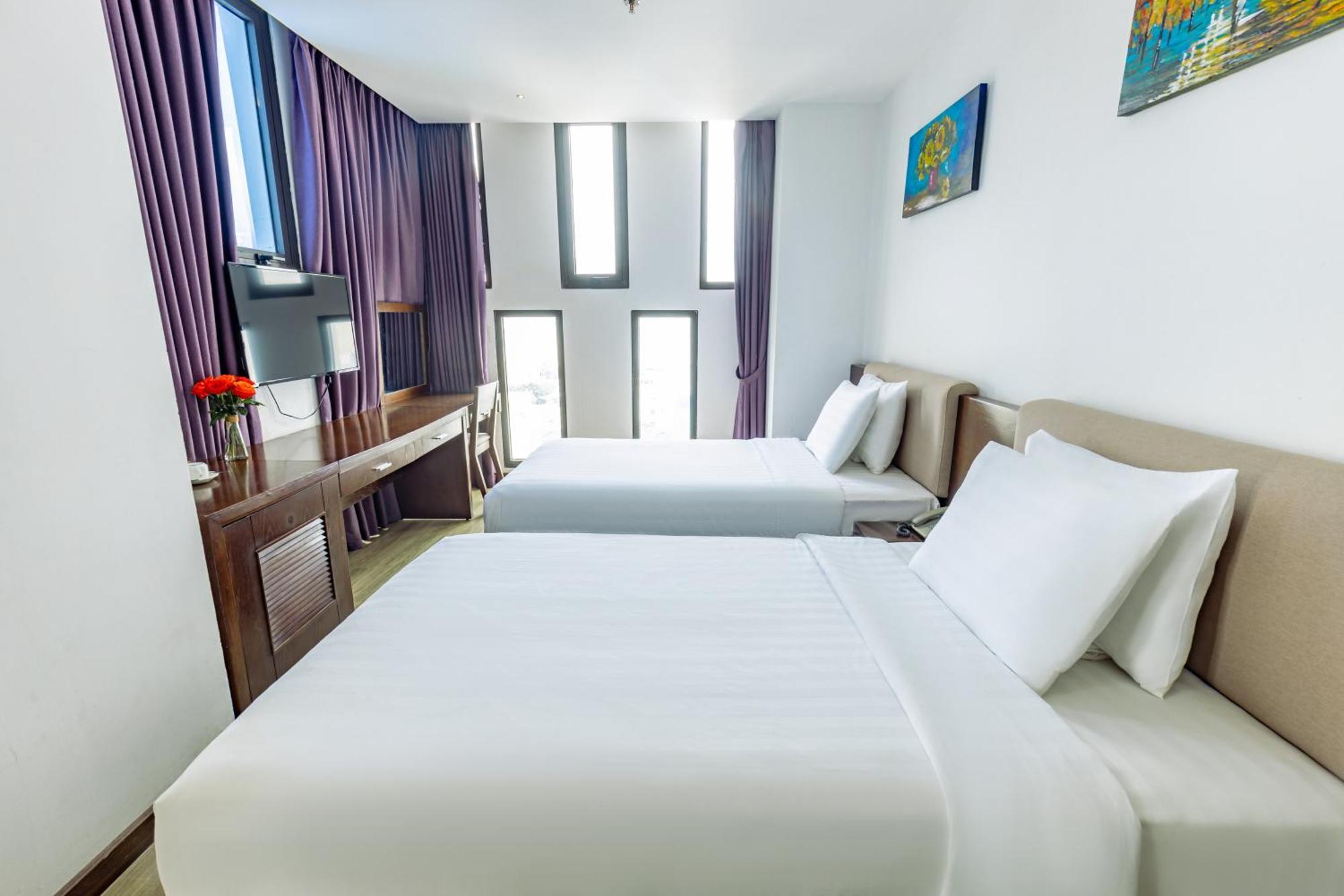 Golden Sun Apartment By New Sky Travel Da Nang Bagian luar foto